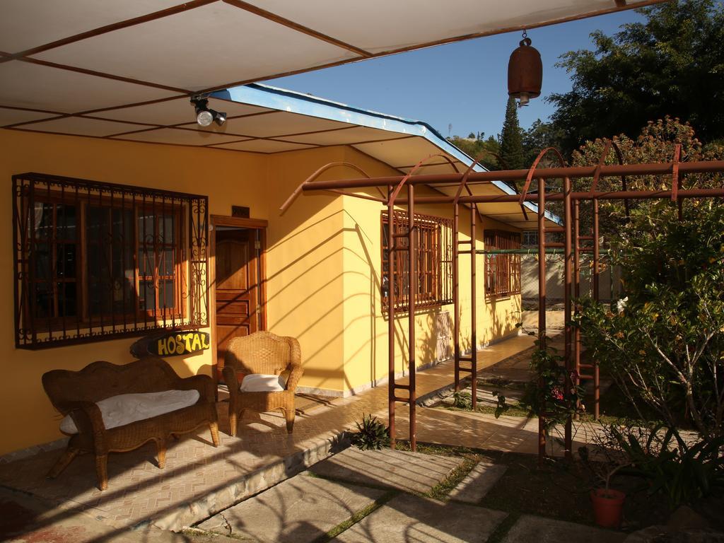 Hostal Gaia Бокете Экстерьер фото