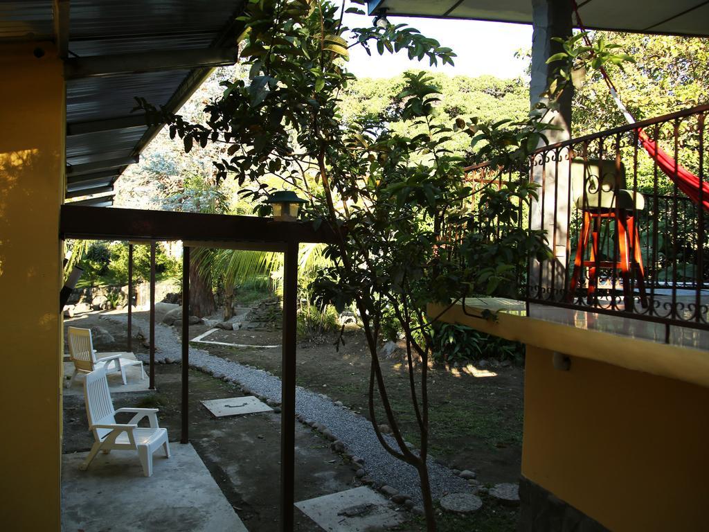 Hostal Gaia Бокете Экстерьер фото