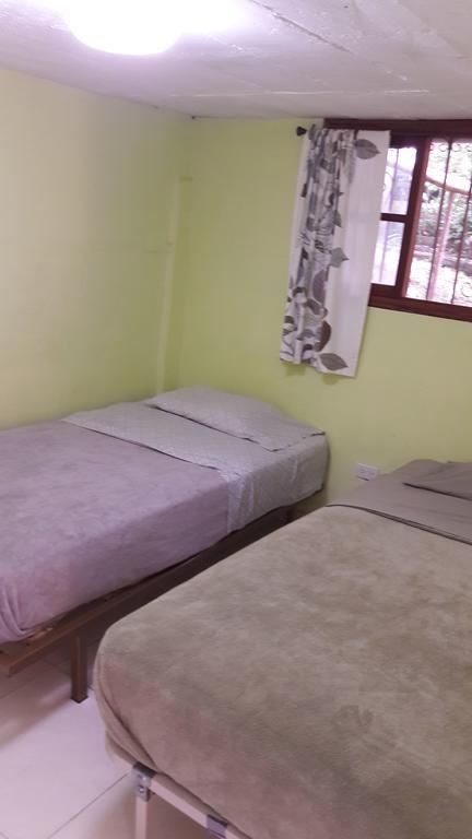 Hostal Gaia Бокете Экстерьер фото
